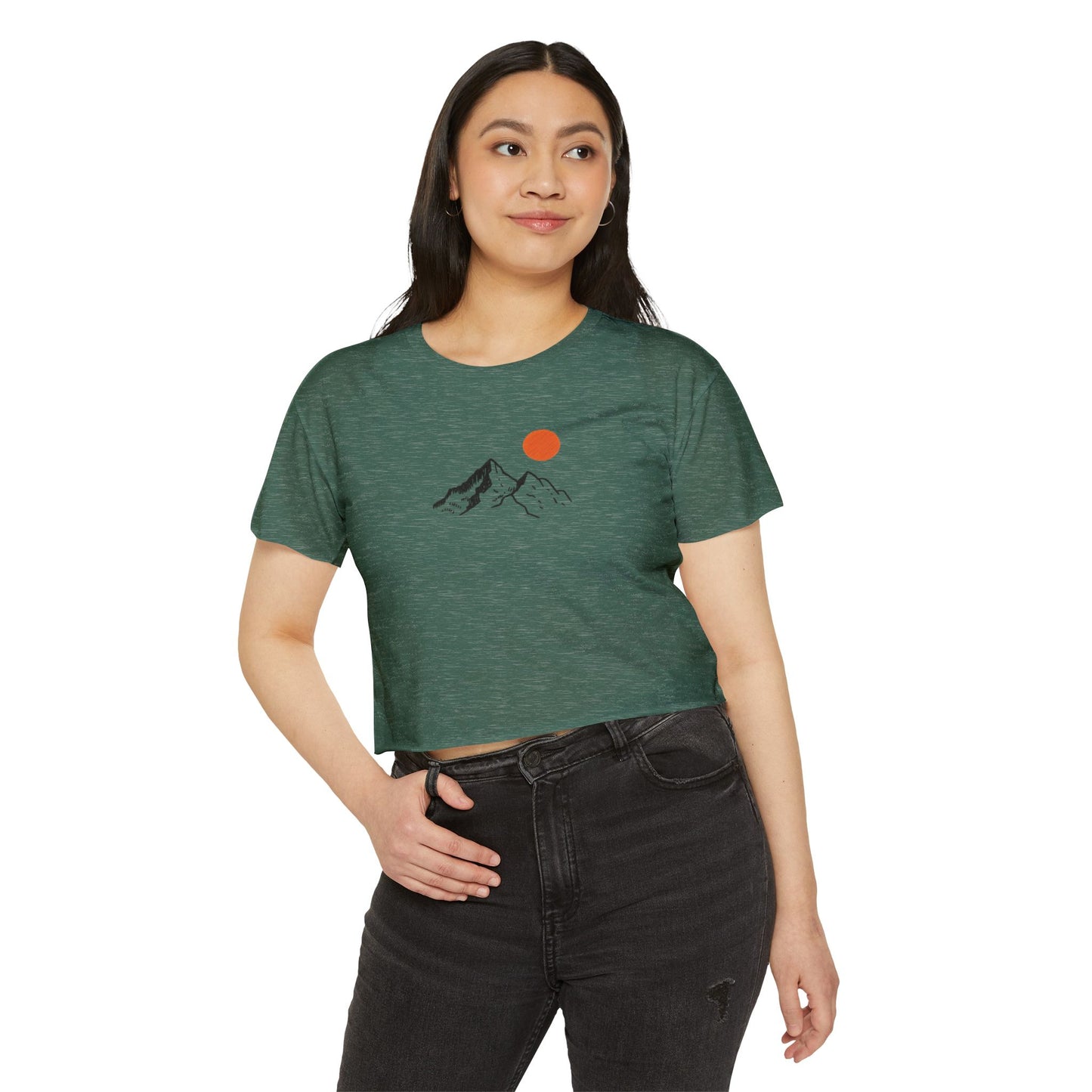 Sommerhit Crop Top – Berge & Sonne Design