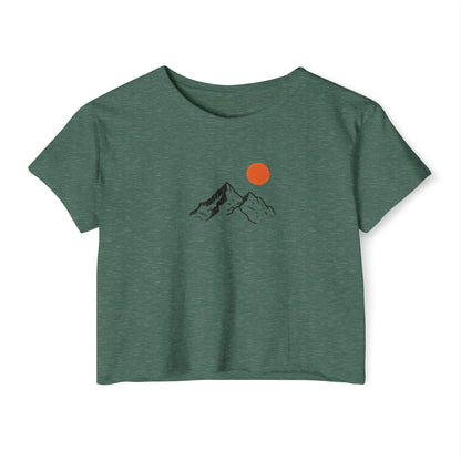 Sommerhit Crop Top – Berge & Sonne Design