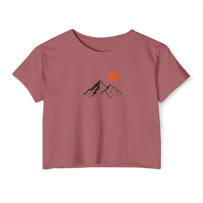 Sommerhit Crop Top – Berge & Sonne Design