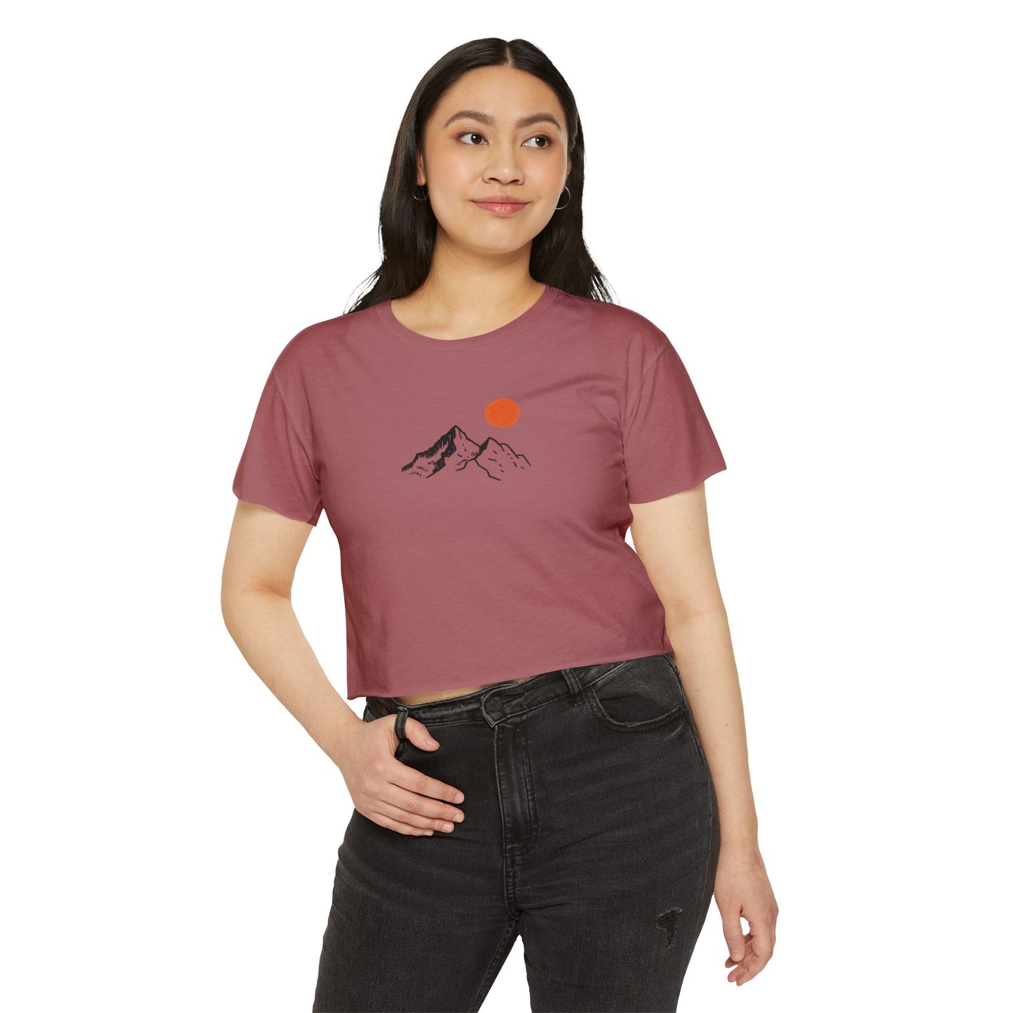 Sommerhit Crop Top – Berge & Sonne Design